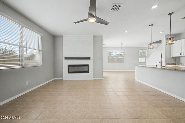 14231 W VOLTAIRE Street, Surprise, AZ 85379