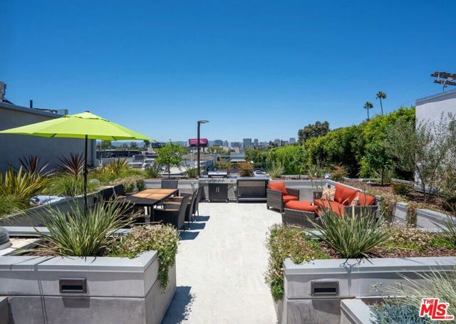 2336 Westwood Boulevard 202, Los Angeles, CA 90064