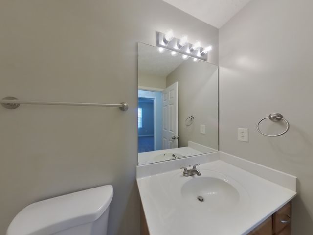 3011 Deer Trail Dr, Spring Hill, TN 37174