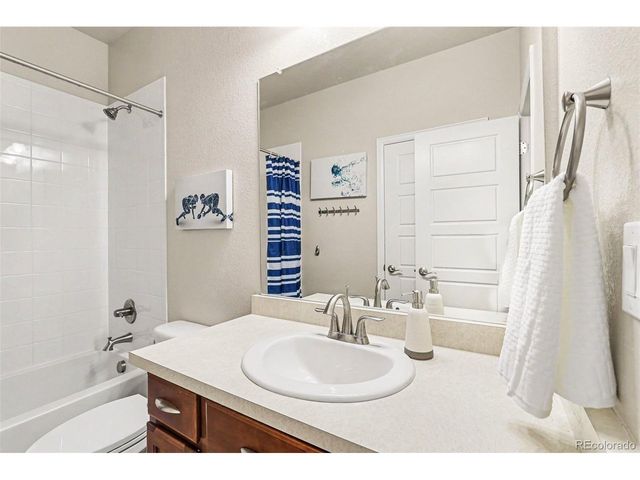 18340 W 84th Pl, Arvada, CO 80007