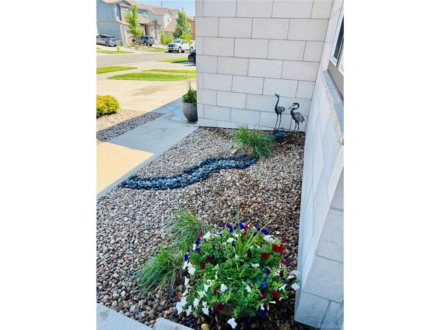 18340 W 84th Pl, Arvada, CO 80007