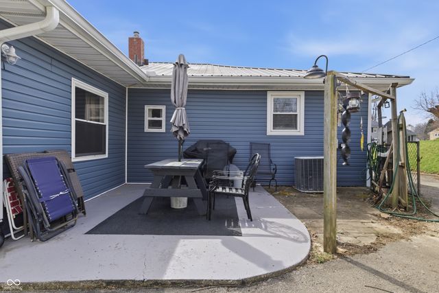 1324 Westwood Boulevard, Connersville, IN 47331