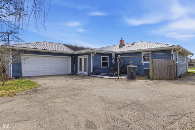 1324 Westwood Boulevard, Connersville, IN 47331