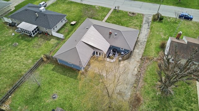 1324 Westwood Boulevard, Connersville, IN 47331