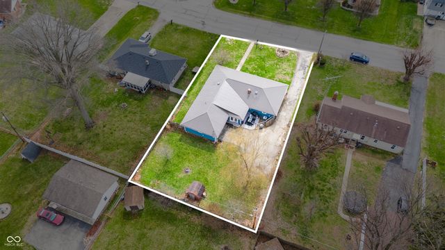 1324 Westwood Boulevard, Connersville, IN 47331