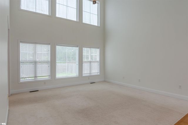 6 Moss Wood Circle, Simpsonville, SC 29681