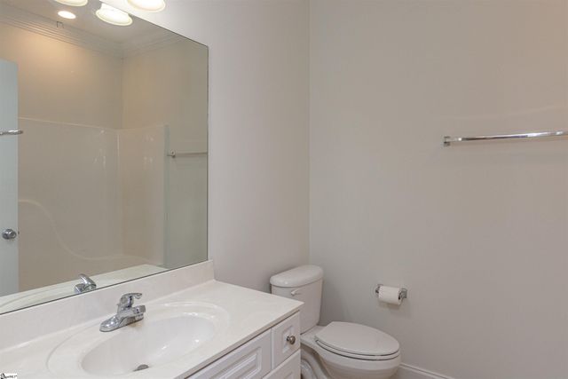 6 Moss Wood Circle, Simpsonville, SC 29681