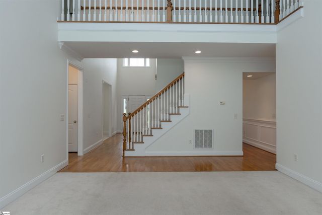 6 Moss Wood Circle, Simpsonville, SC 29681