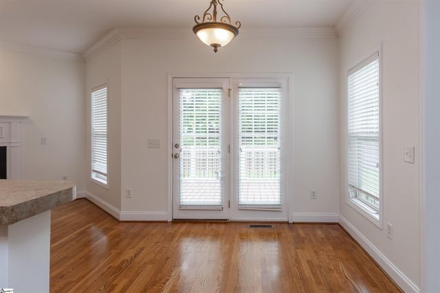 6 Moss Wood Circle, Simpsonville, SC 29681