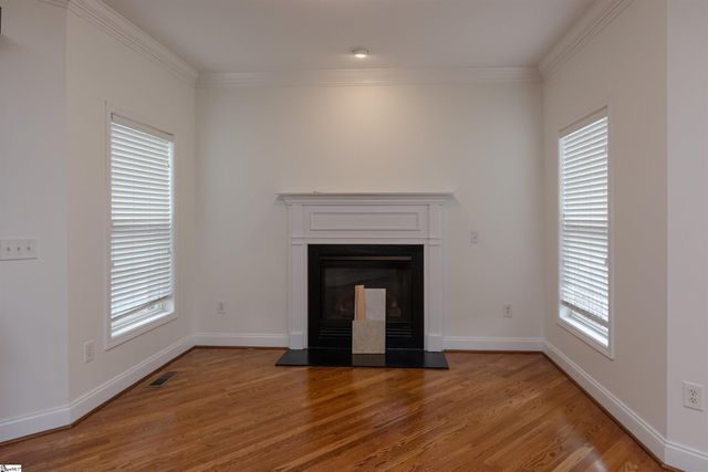 6 Moss Wood Circle, Simpsonville, SC 29681