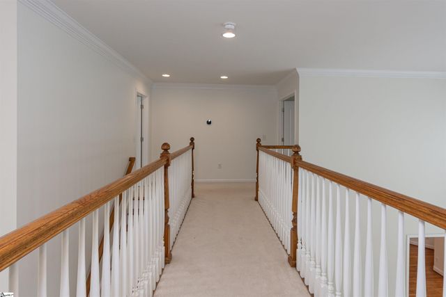 6 Moss Wood Circle, Simpsonville, SC 29681