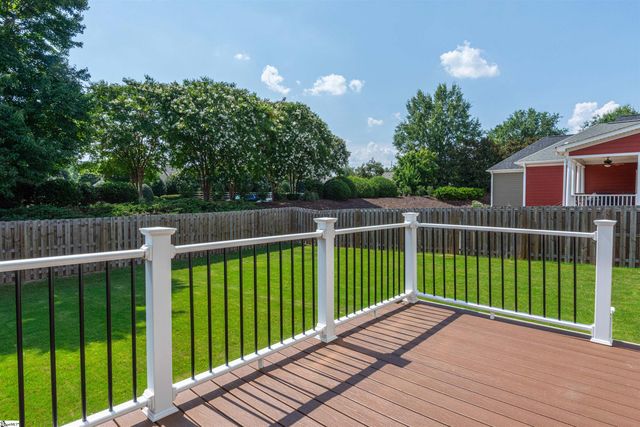6 Moss Wood Circle, Simpsonville, SC 29681