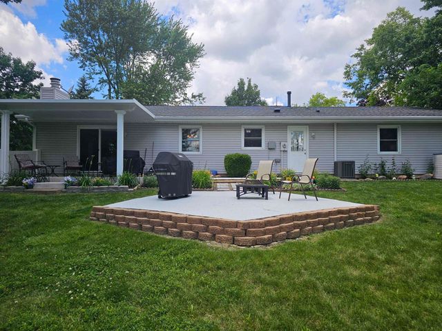 9623 Buck Court, Fort Wayne, IN 46804