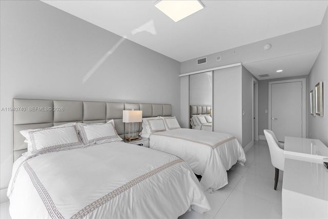 4100 Island Blvd 1702, Aventura, FL 33160