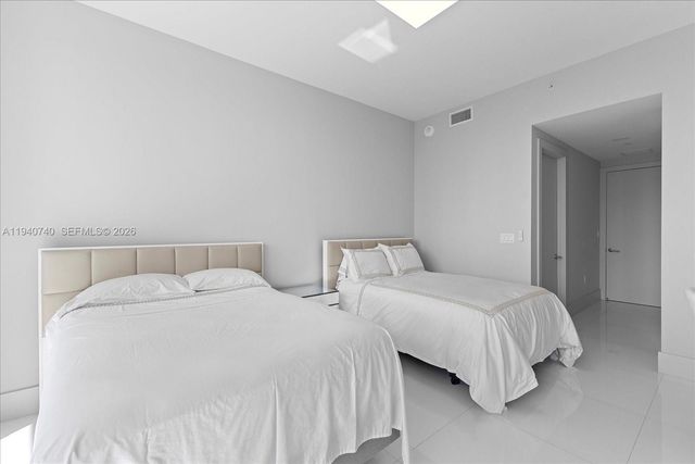 4100 Island Blvd 1702, Aventura, FL 33160