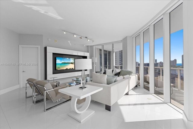 4100 Island Blvd 1702, Aventura, FL 33160