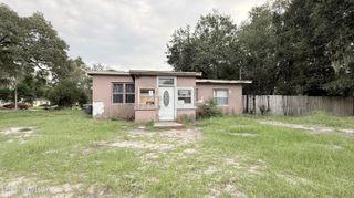 6118 MERCER Circle E, Jacksonville, FL 32217