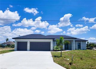 341 NW 7th AVE, Cape Coral, FL 33993