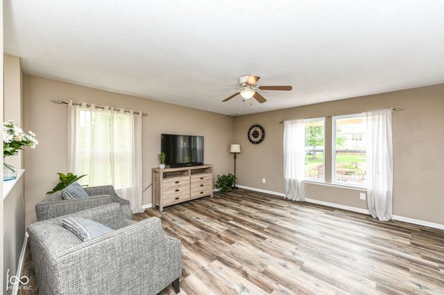 14486 Angel Berry Circle, Fishers, IN 46038