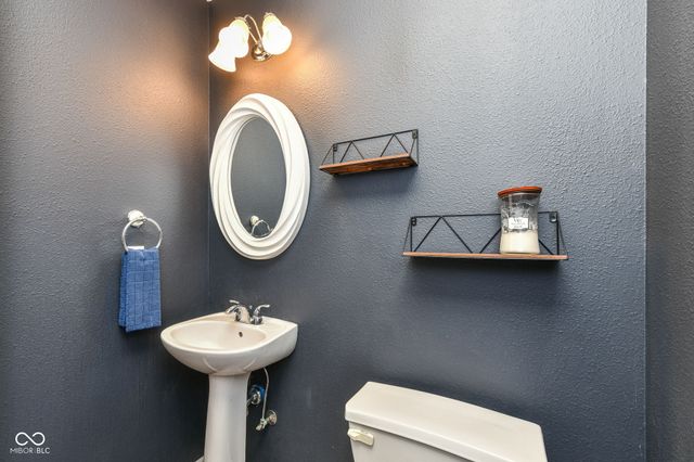 14486 Angel Berry Circle, Fishers, IN 46038