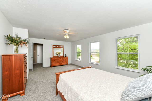14486 Angel Berry Circle, Fishers, IN 46038