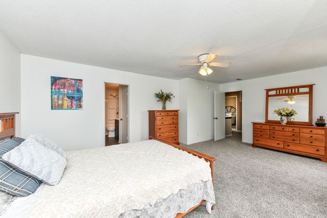 14486 Angel Berry Circle, Fishers, IN 46038