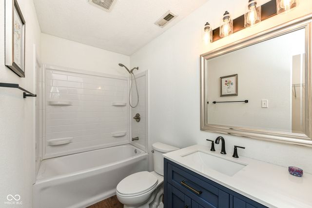 14486 Angel Berry Circle, Fishers, IN 46038