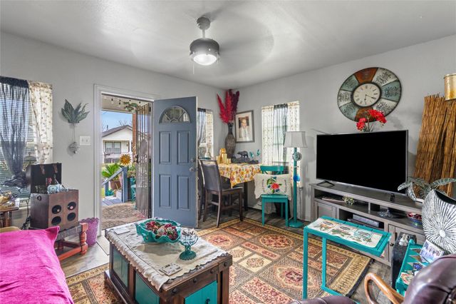 118 N Hagerman Street, Houston, TX 77011