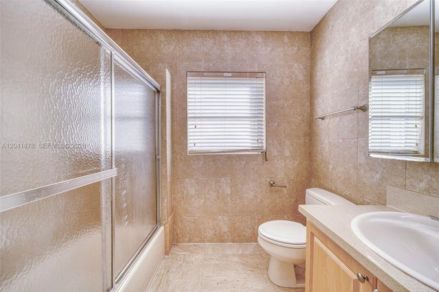 4136 SW 14th St 4136, Miami, FL 33134