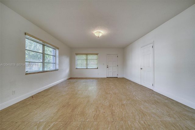 4136 SW 14th St 4136, Miami, FL 33134