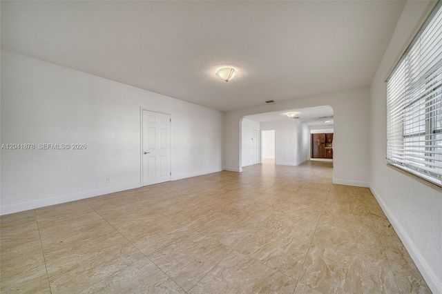 4136 SW 14th St 4136, Miami, FL 33134