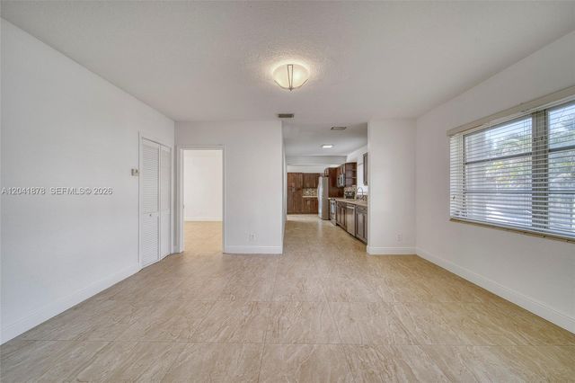 4136 SW 14th St 4136, Miami, FL 33134