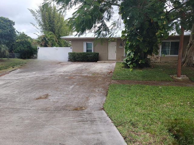 6223 Allen Street, Jupiter, FL 33458