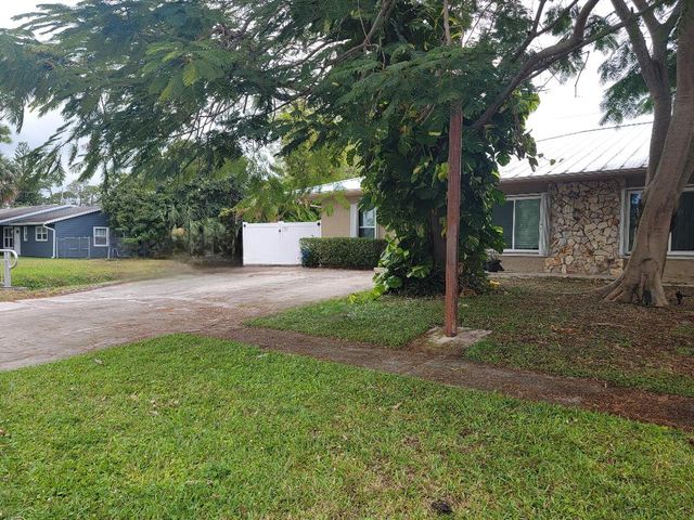 6223 Allen Street, Jupiter, FL 33458