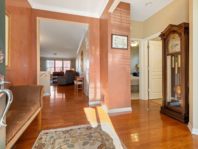 3001 Ravinia Circle, Mundelein, IL 60060