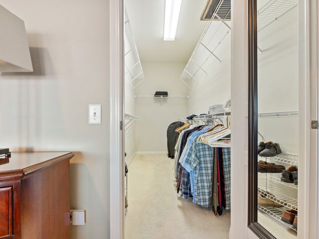 3001 Ravinia Circle, Mundelein, IL 60060