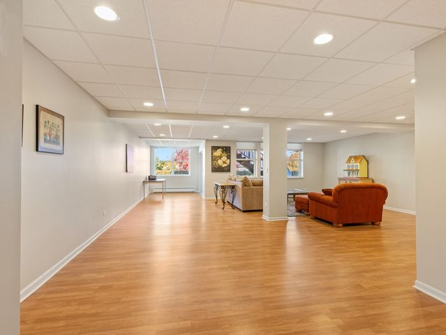 3001 Ravinia Circle, Mundelein, IL 60060