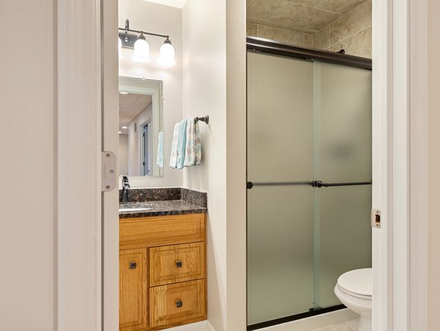 3001 Ravinia Circle, Mundelein, IL 60060