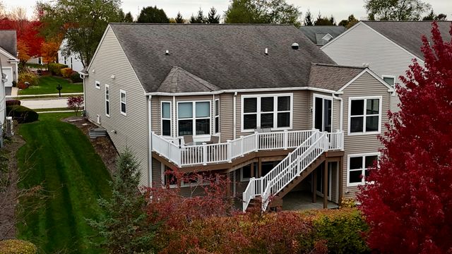 3001 Ravinia Circle, Mundelein, IL 60060