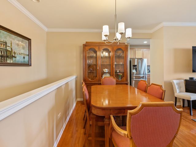 3001 Ravinia Circle, Mundelein, IL 60060