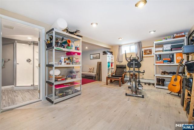 1 Circle Boulevard, West Milford, NJ 07435