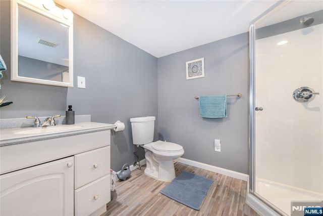 1 Circle Boulevard, West Milford, NJ 07435