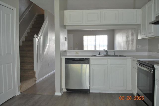 2368 LAKE WOODBERRY CIRCLE, Brandon, FL 33510