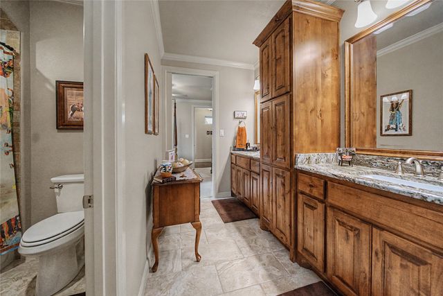 288 S Ridgeoak Court, Weatherford, TX 76087
