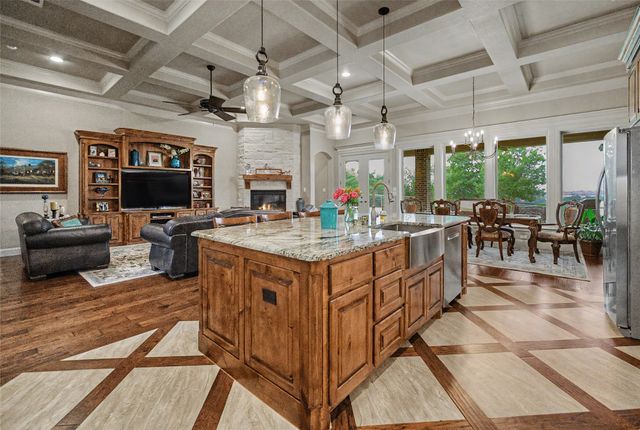 288 S Ridgeoak Court, Weatherford, TX 76087