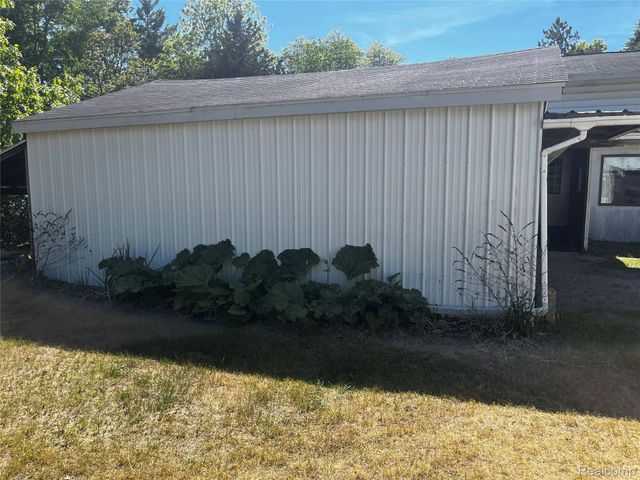 3594 N Lapeer Road, Mayfield Township, MI 48446