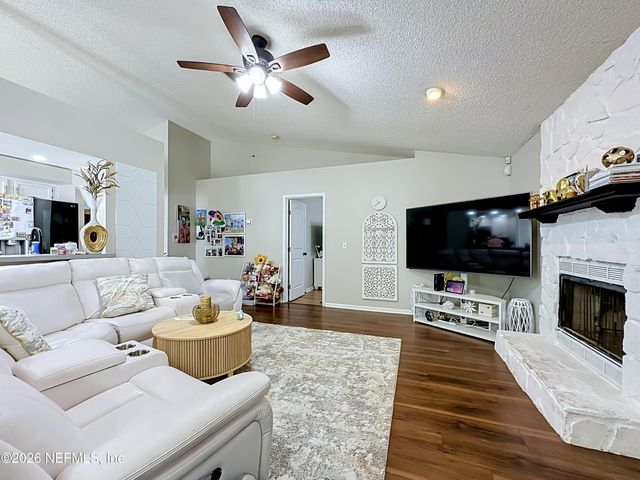 3346 DEERFIELD POINTE DR Drive, Orange Park, FL 32073