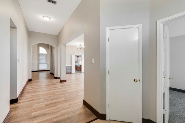 8201 Pacific Street, Frisco, TX 75035