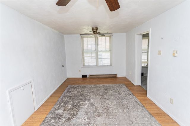 1213 Mccormick Ave, South Connellsville, PA 15425