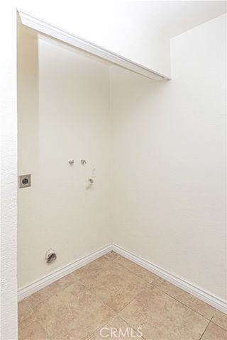 1265 Kendall 811, San Bernardino, CA 92407